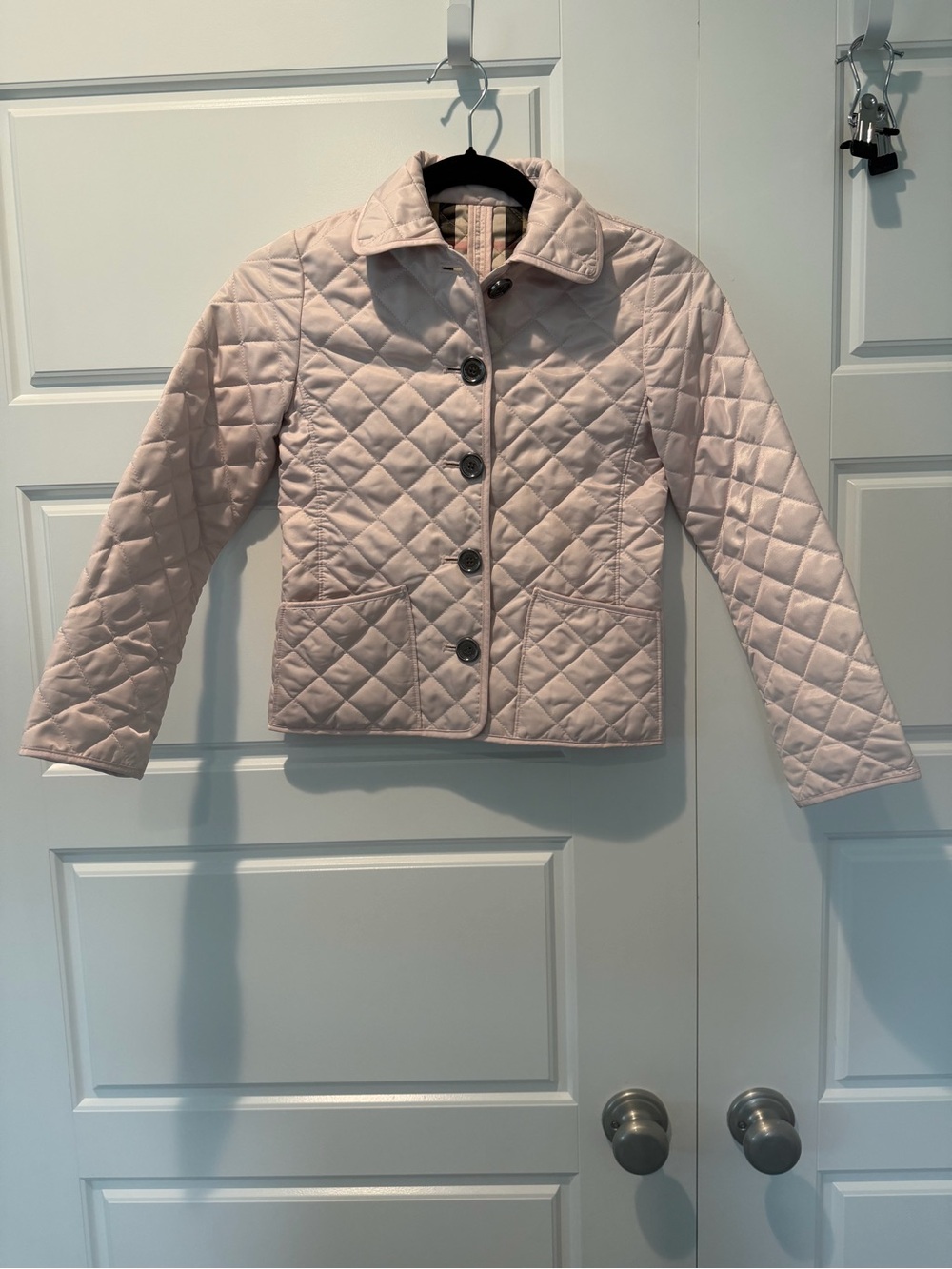 Burberry Children’s Light Pink Quilted Barn Jacket Classic Plaid Lining Size 8Y